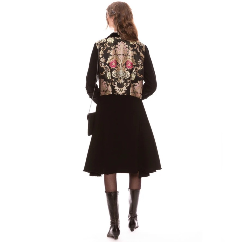 THE HEART OF AUTUMN COAT By Aratta, L, $300MSRP - Picture 2 of 15